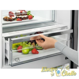 6640-aeg-rcb632e4mx-frigorifico-combi-a-acero-inoxidable-d2a303b9-86e7-4a9e-9f9c-fdeb8b9d3c70